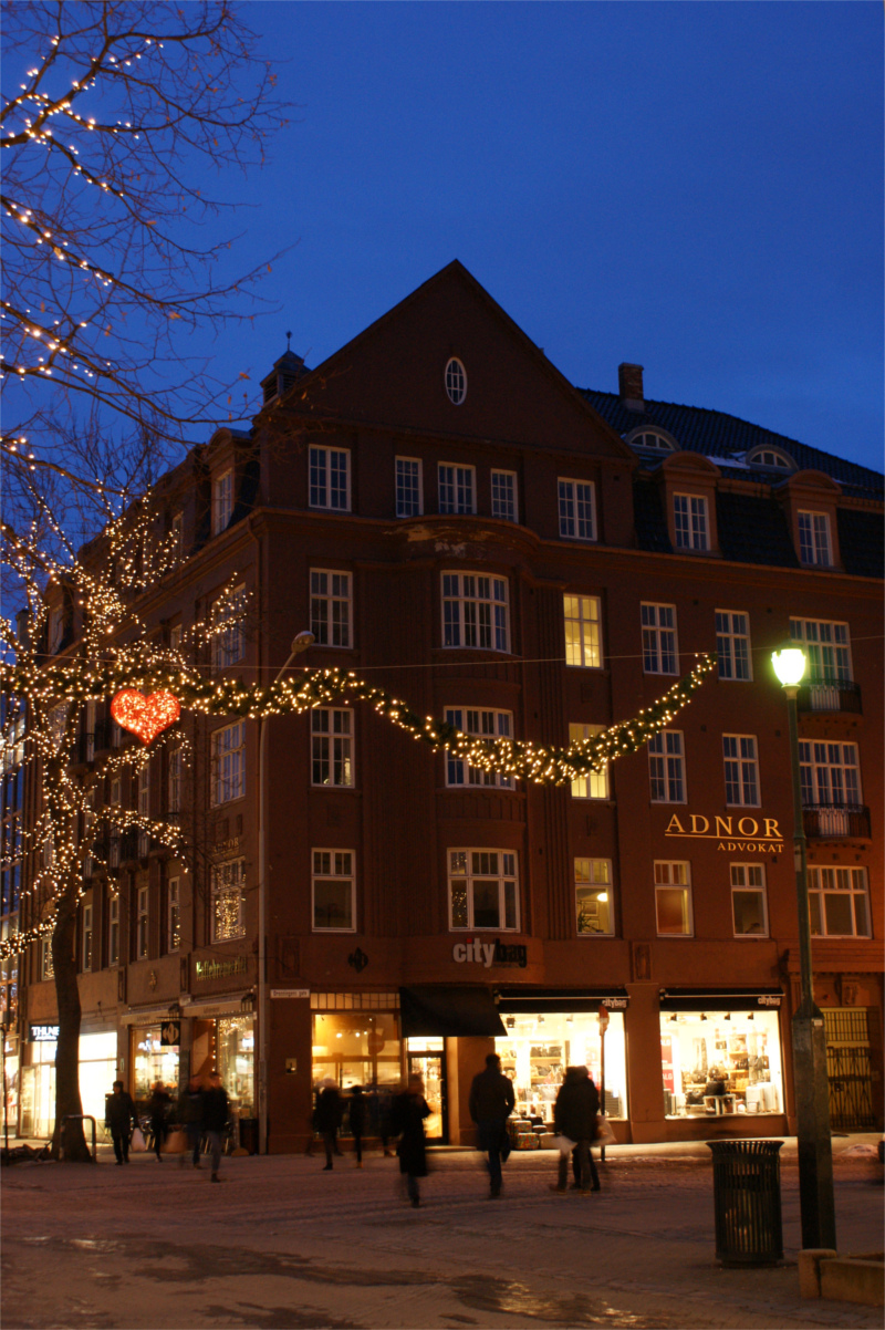 Hjørnegård Nordre gate og Dronningens gate